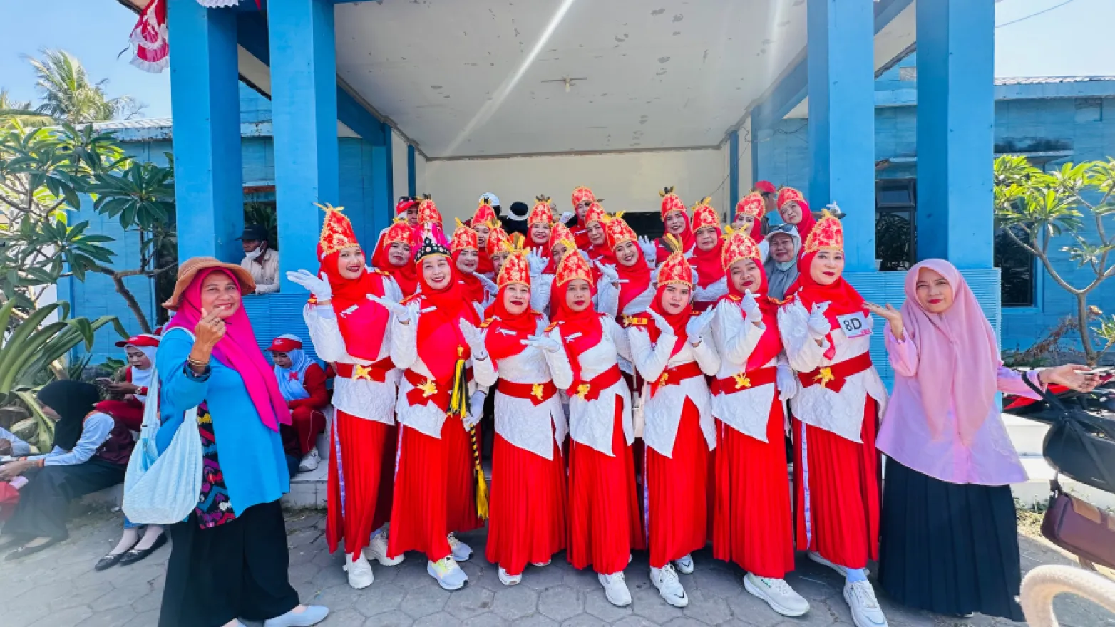 DESA MELAYU MERAI JUARA 2 LOMBA GERAK JALAN IBU PKK